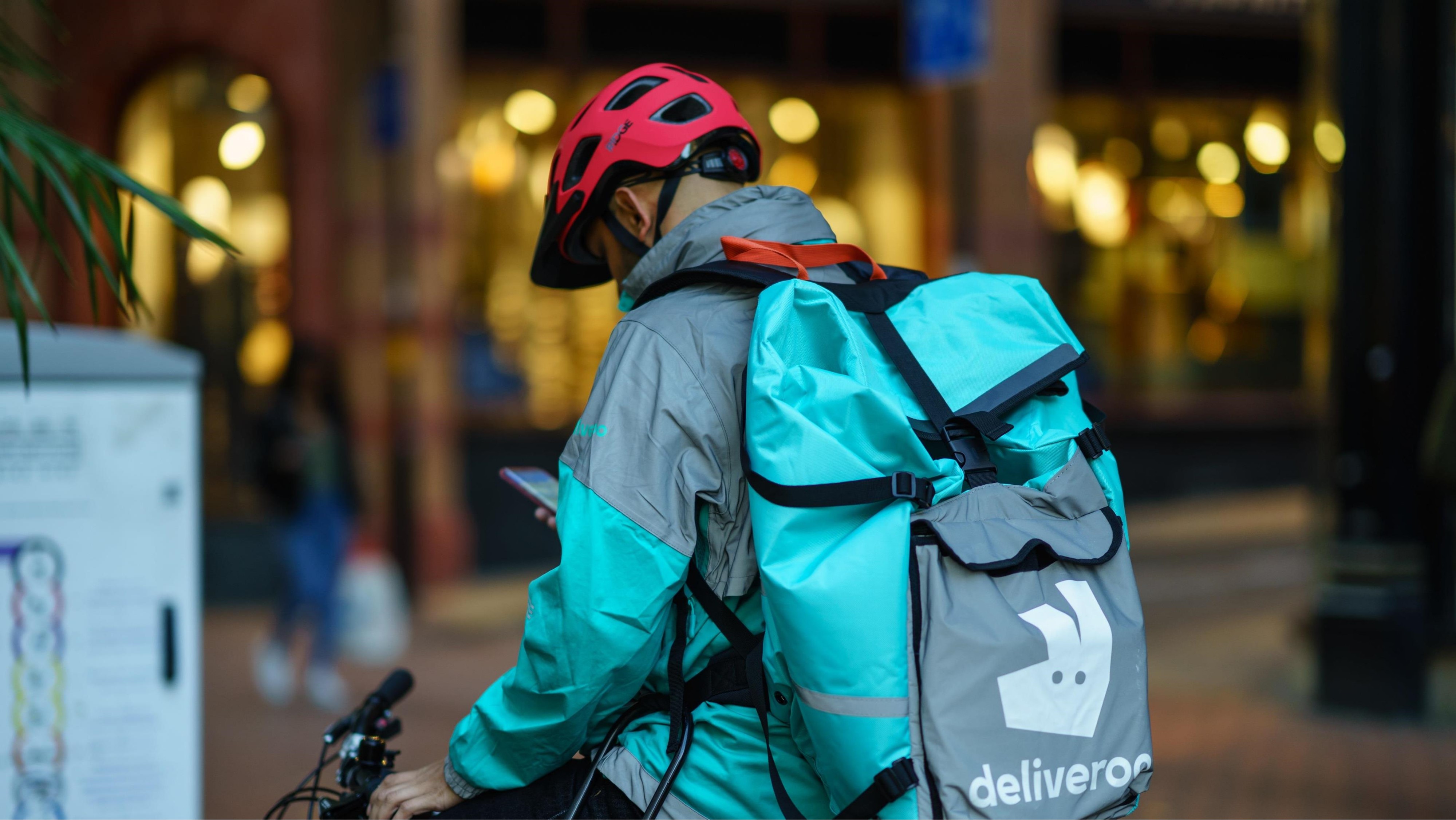 Deliveroo food delivery workers are employees